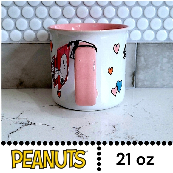 Peanuts Snoopy Pink Hearts 21oz Mug - NWT - Picture 6 of 8